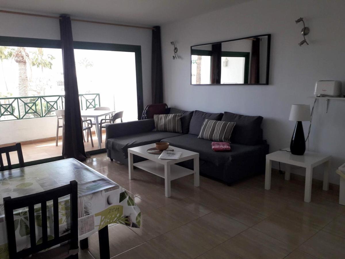 Departamento Joelle Apartment ปูแอร์โตเดลคาร์เมน ภายนอก รูปภาพ